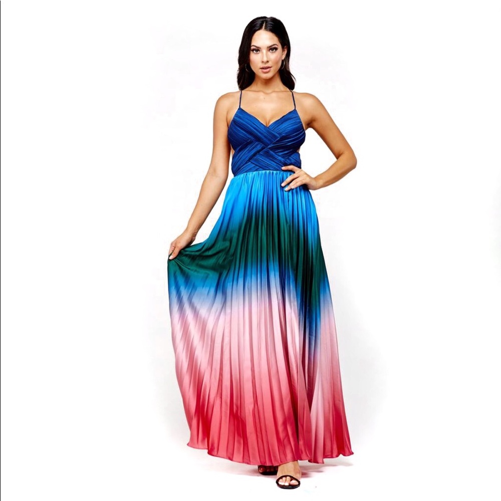 Pleated Dyed Maxi Open Back Blue Dress - Picture 3 of 8